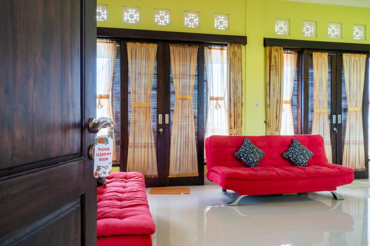 Oyo 922 Pp Dream Guest House Lovina Εξωτερικό φωτογραφία